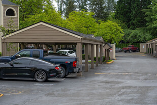 Sammamish Waterway Condos in Redmond, WA - Foto de edificio - Building Photo