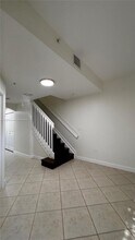 985 SW 143rd Ave in Pembroke Pines, FL - Building Photo - Building Photo