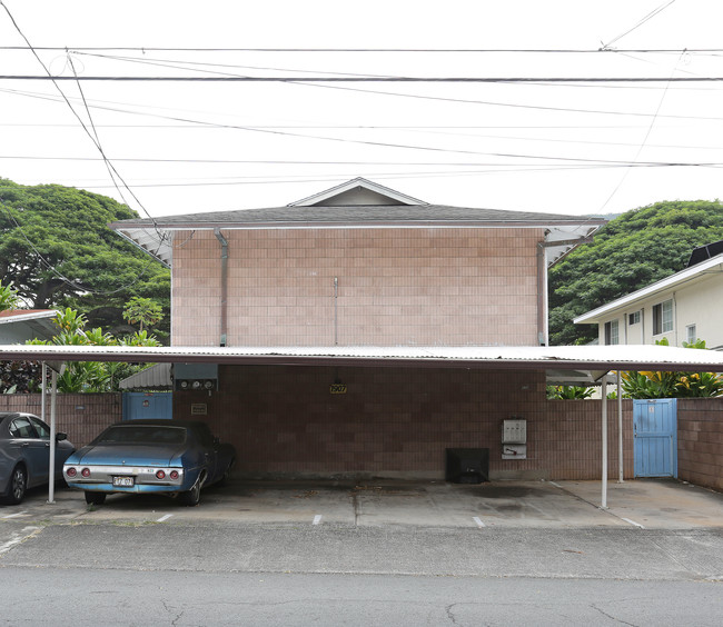 1907 Pacific Heights Rd in Honolulu, HI - Building Photo - Building Photo