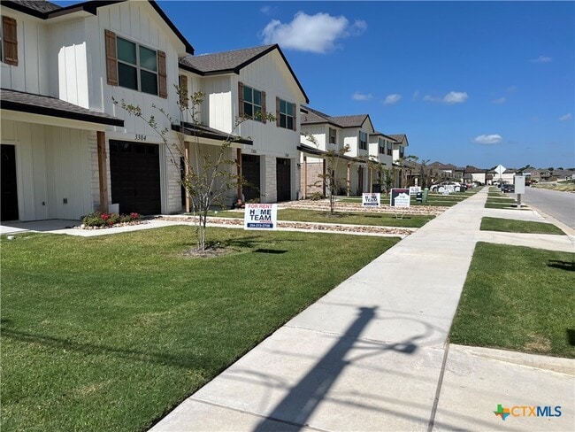property at 3304 Abraham Dr