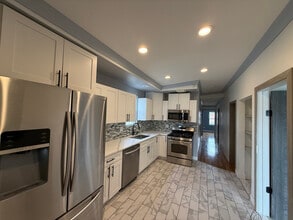 5942 S Justine St in Chicago, IL - Building Photo - Building Photo