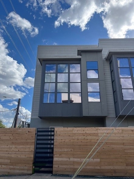 property at 1045 Bonner St