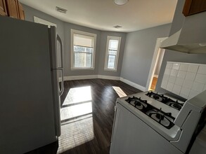 660 Rimmon St in Manchester, NH - Building Photo - Building Photo