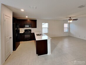 8424 Fawn Creek Dr in Fort Worth, TX - Building Photo - Building Photo