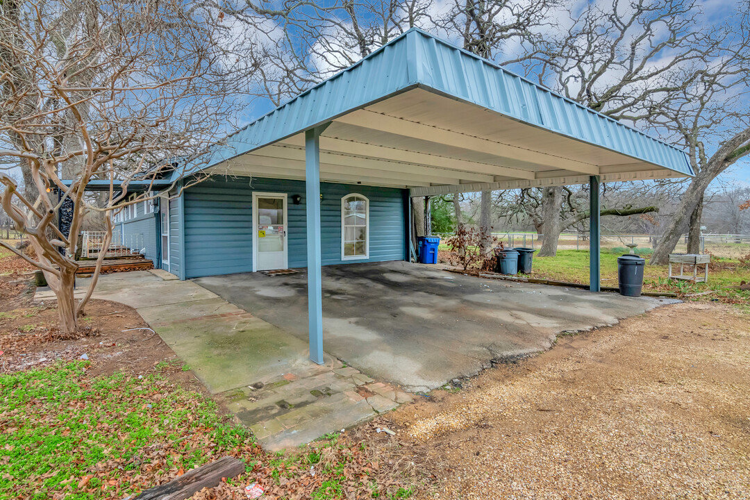 410 Shady Ln in Southlake, TX - Building Photo