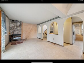 5045 Fountainwood Dr in Gibsonia, PA - Building Photo - Building Photo