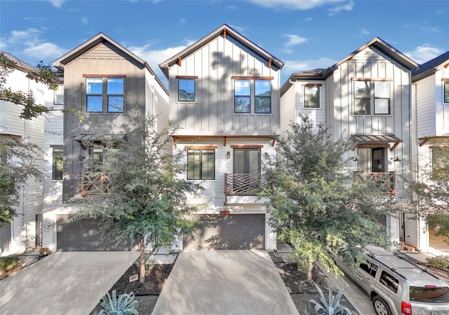 property at 4516 Curtin Park Ct