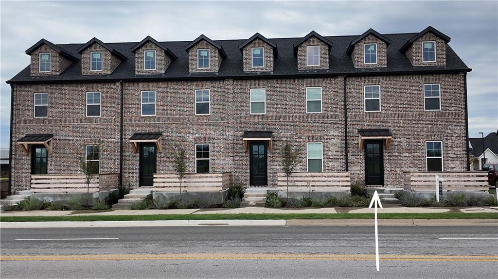 5912 S Bellview Rd in Rogers, AR - Building Photo