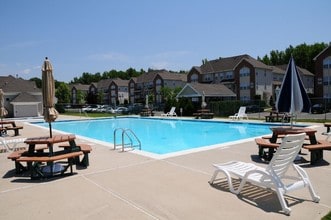 Mae Brook At Renaissance in North Brunswick, NJ - Building Photo - Building Photo