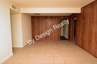 7671 E Tulip Tree St in Tucson, AZ - Building Photo - Building Photo