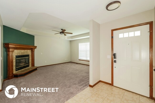 1801 Debrah Dr in Kearney, MO - Foto de edificio - Building Photo