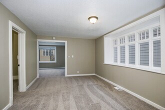 115 Diamond Ave SE in Grand Rapids, MI - Building Photo - Building Photo
