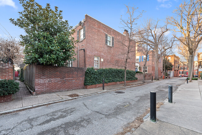 property at 408 S Croskey St