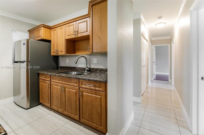 11989 SW 150th Pl in Miami Gardens, FL - Building Photo - Building Photo