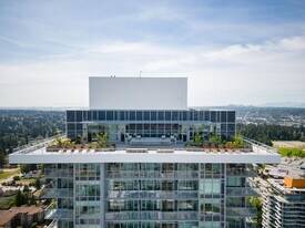 13350 Central Ave in Surrey, BC - Building Photo