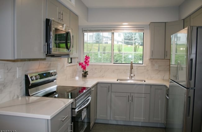 property at 26 Tory Ct