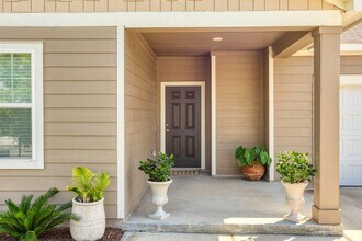 121 Rubrum Rd in Niederwald, TX - Building Photo - Building Photo