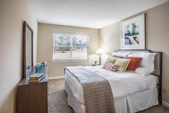 Champions Hills at Windyke in Memphis, TN - Building Photo - Interior Photo