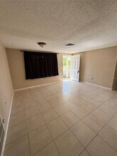 6656 Knightsbridge Dr in New Port Richey, FL - Building Photo - Building Photo