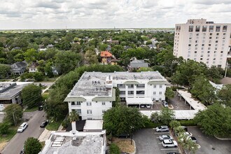 Chelsea-Riverside Condo in Jacksonville, FL - Foto de edificio - Building Photo