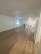 563 S Fashion Park St, Unit C in Orange, CA - Building Photo - Building Photo