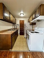 1005 Robertson St in Fort Collins, CO - Building Photo