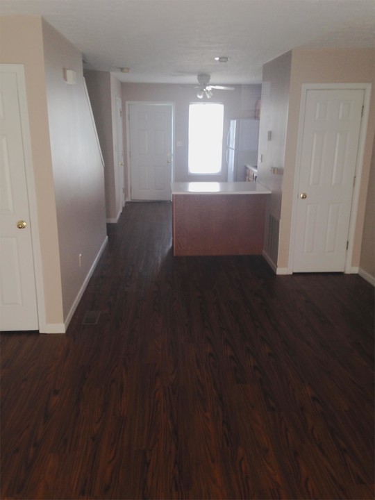 1407 Glenwood St in Milton, WV - Building Photo