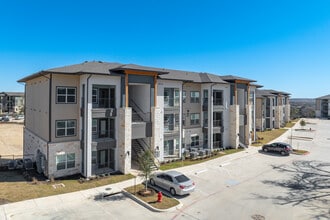 Strata in Austin, TX - Building Photo - Building Photo