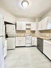 10R Gardner St, Unit 1 in Boston, MA - Building Photo - Building Photo