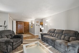 46 Greentree Ln in Weymouth, MA - Building Photo - Building Photo