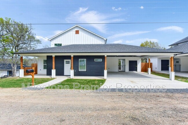 440 Bentwood Dr