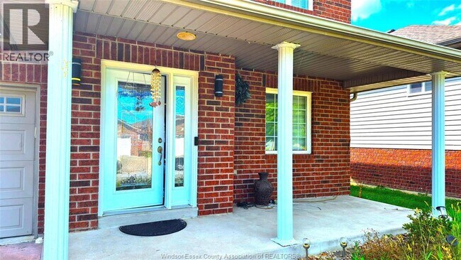 1167 Frederica Ave in Windsor, ON - Building Photo - Building Photo