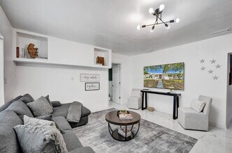 2001 Washington St in Hollywood, FL - Building Photo - Building Photo