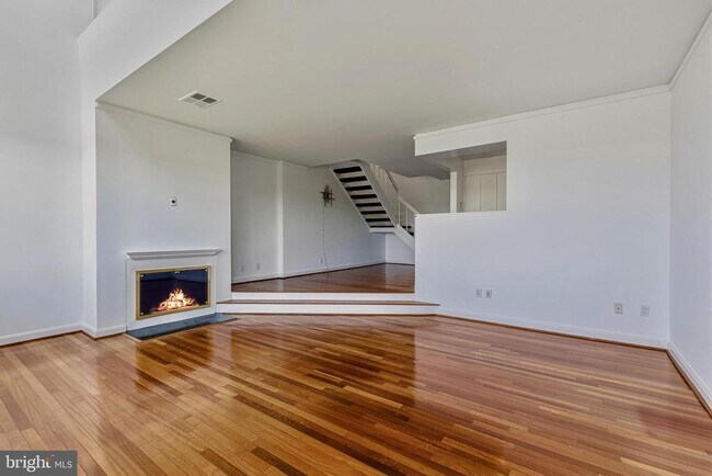 property at 2501 M St NW