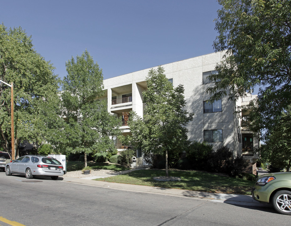 One Park View in Littleton, CO - Building Photo