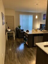 5021 S Ulster St in Denver, CO - Foto de edificio - Building Photo