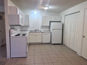 127 W 45th St in Loveland, CO - Building Photo - Building Photo