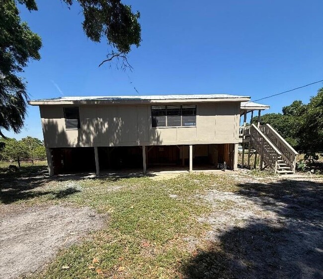 property at 8170 Okeechobee Rd