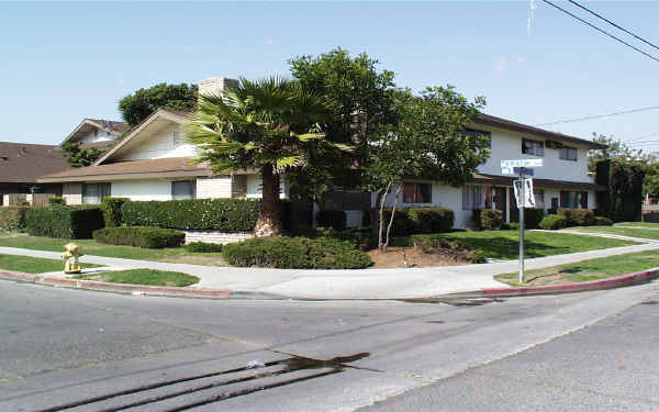 13402 Palm St in Garden Grove, CA - Building Photo - Building Photo