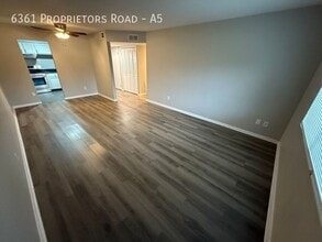 6361 Proprietors Rd in Worthington, OH - Building Photo - Building Photo