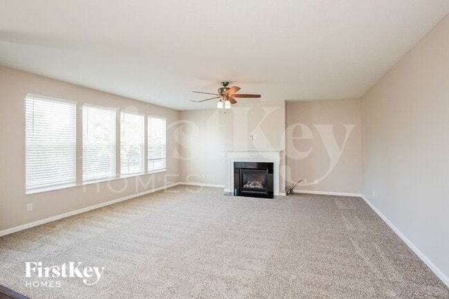 5847 Sly Fox Ln in Indianapolis, IN - Building Photo - Building Photo
