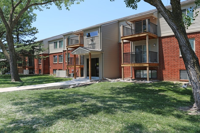 Tall Oaks Apartments