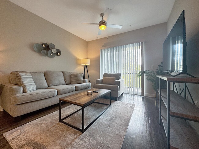 2615 N Grady Ave in Tampa, FL - Building Photo - Building Photo