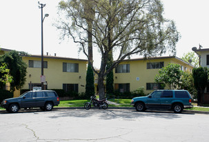 1410 Dahl Ln Apartments