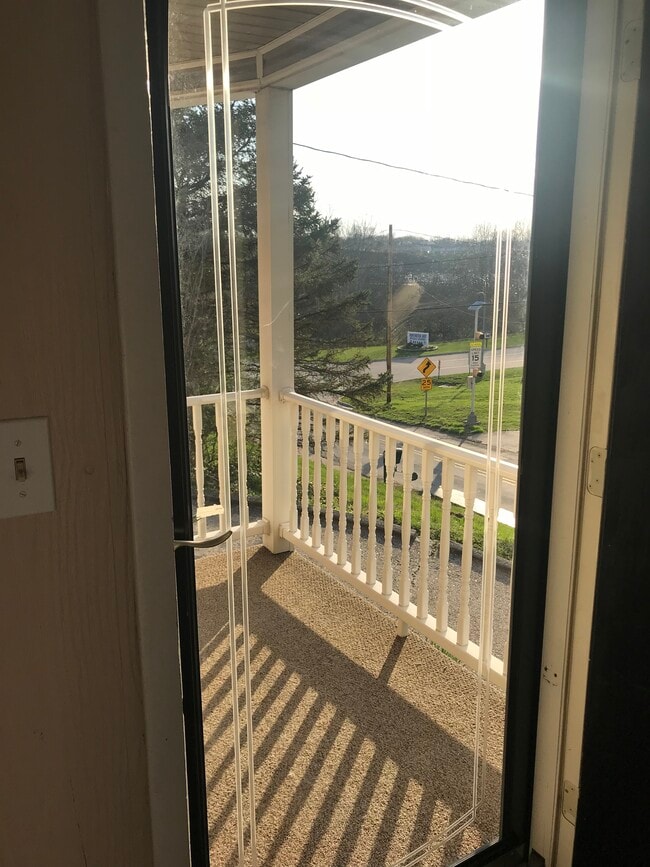 1107 Norway Ave in Huntington, WV - Building Photo - Building Photo