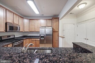 9204 Charleston Dr in Manassas, VA - Building Photo - Building Photo