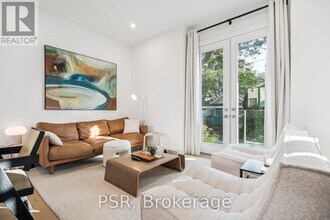 8 Paxton Ave in St Catharines, ON - Building Photo - Building Photo