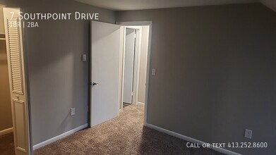 7 Southpoint Dr in Amherst, MA - Building Photo - Building Photo