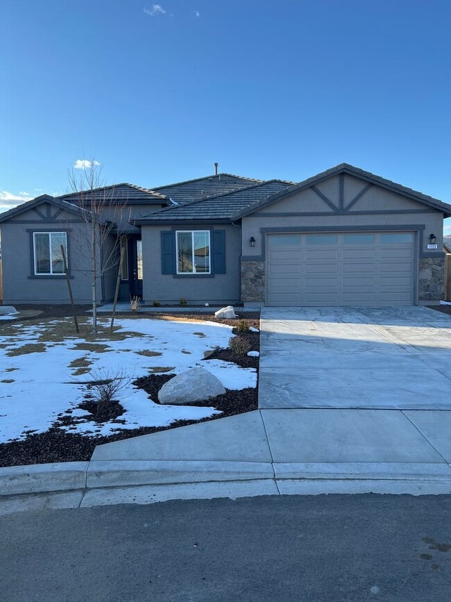 property at 1123 Iron King Dr