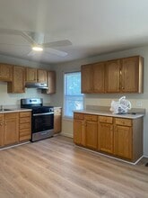 20 Middle Ave in Summit, NJ - Building Photo - Building Photo